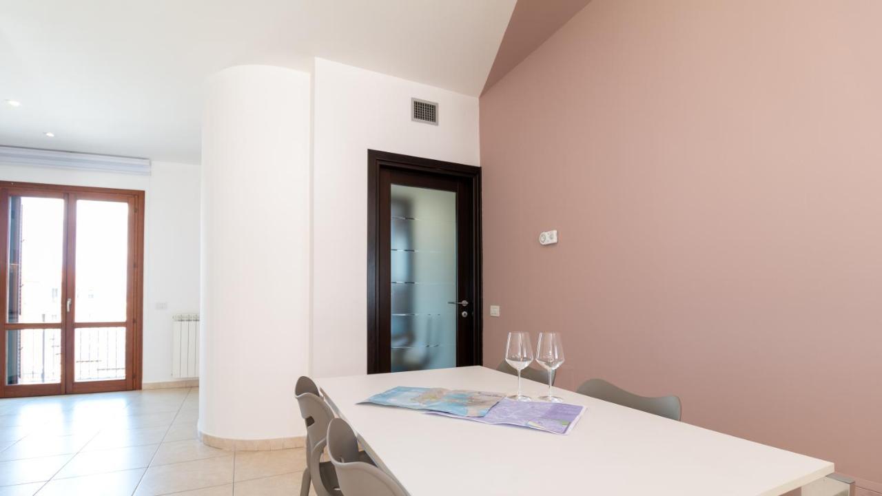 Apartamento Sardinianworld - Xenia Boutique Tirso Oristano Exterior foto